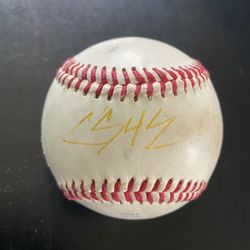 Clayton Kershaw Autographed Baseball with case.