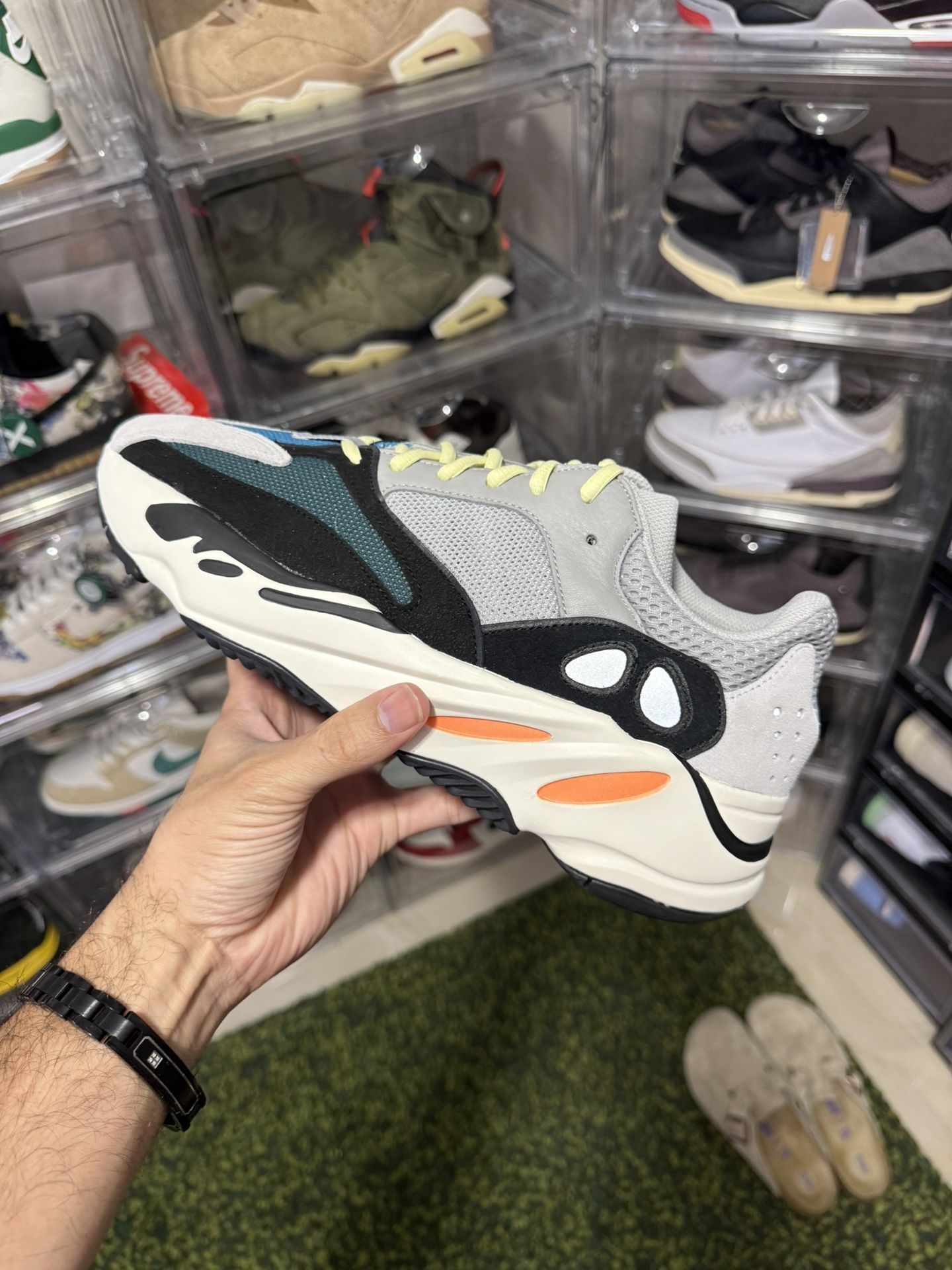 Yeezy Wave Runnner