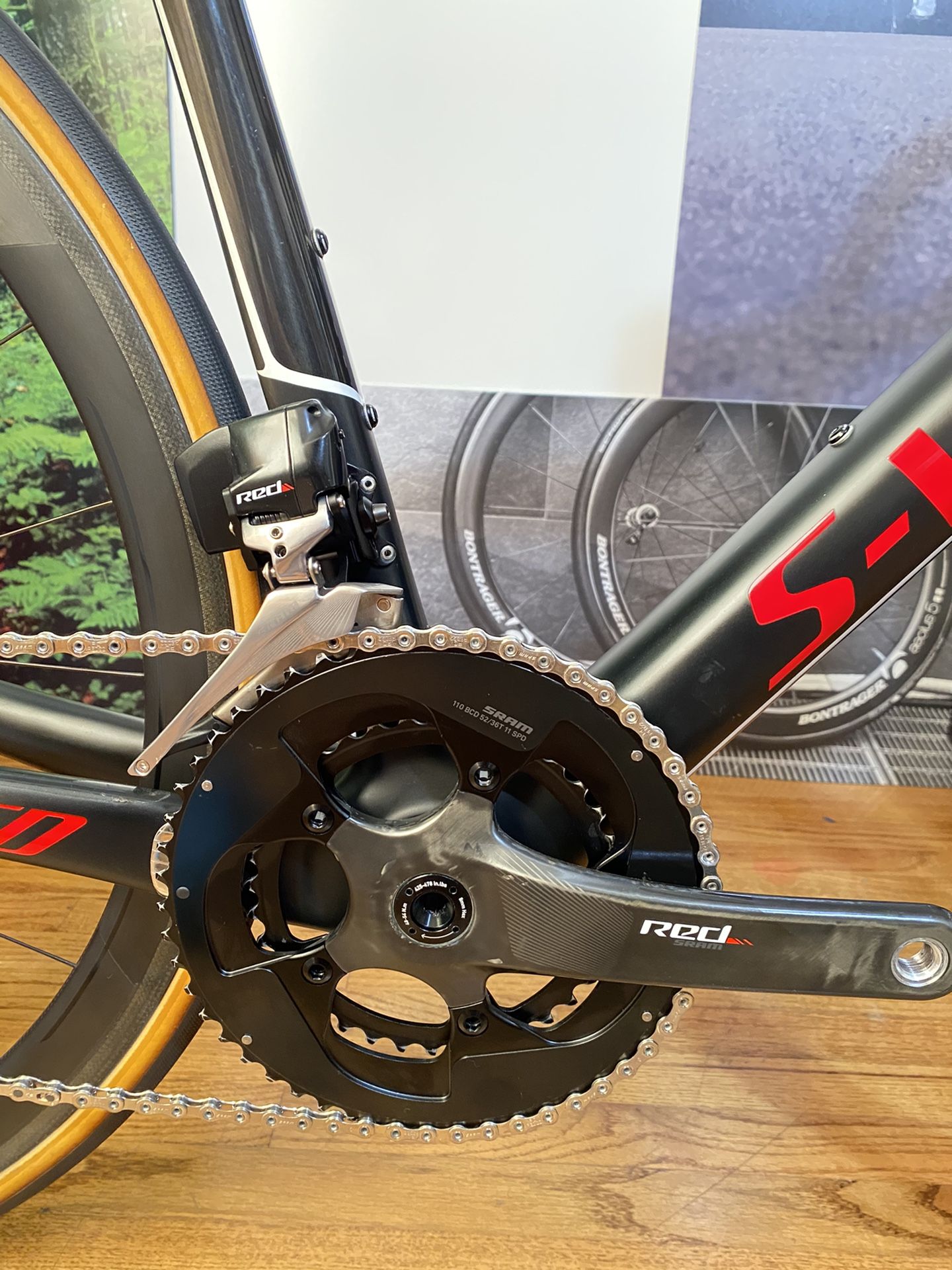 2017 Specialized S-Works Tarmac, Sram eTap, Roval Rapide CLX 40 Carbon Wheels, 11-speed, 58cm, Like New!