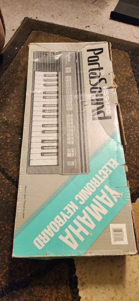 Yamaha Electric Keyboard Portasound