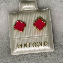 Beautiful pink flower clover 14K Gold Earring