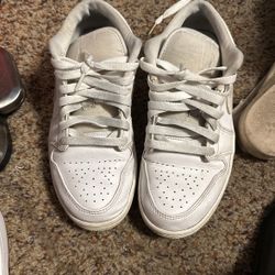 Women’s Shoes