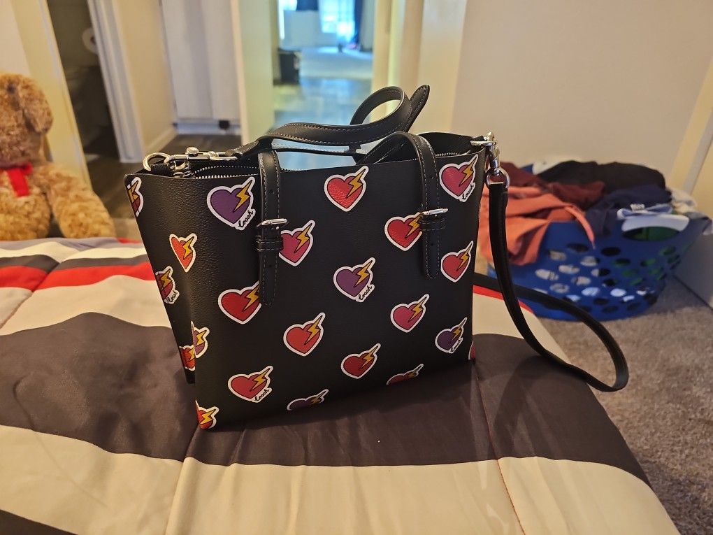 Mollie Tote Bag 25 With Heart Bolt Print