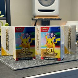 Pokémon - 30th Celebration Booster Bundle