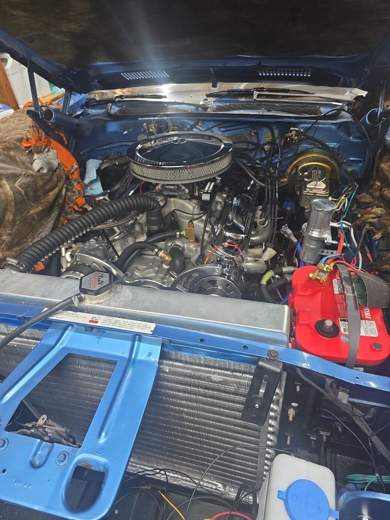 $$$ Chevy 4 Bolt Main 350 Motor +.030 $$$