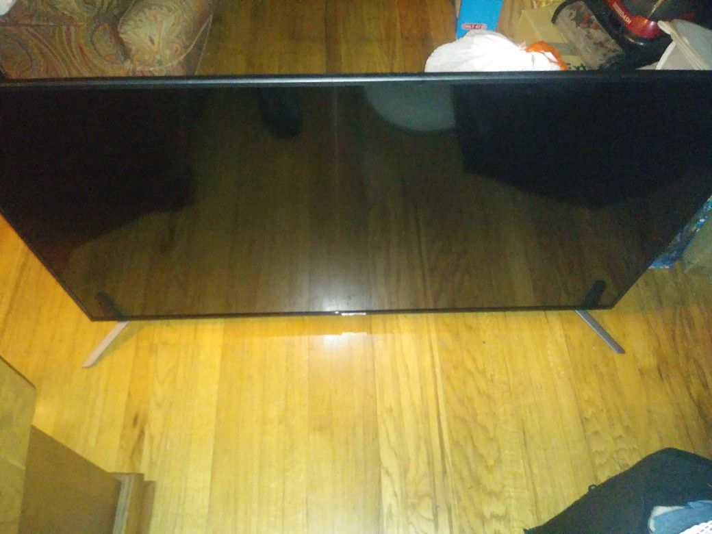 68 inch spectre flat screen tv with stands