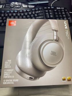JBL LIVE 780 NC