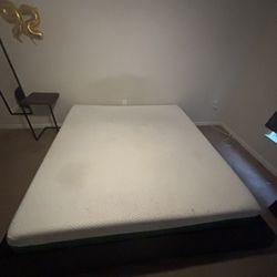 King Size Bed 