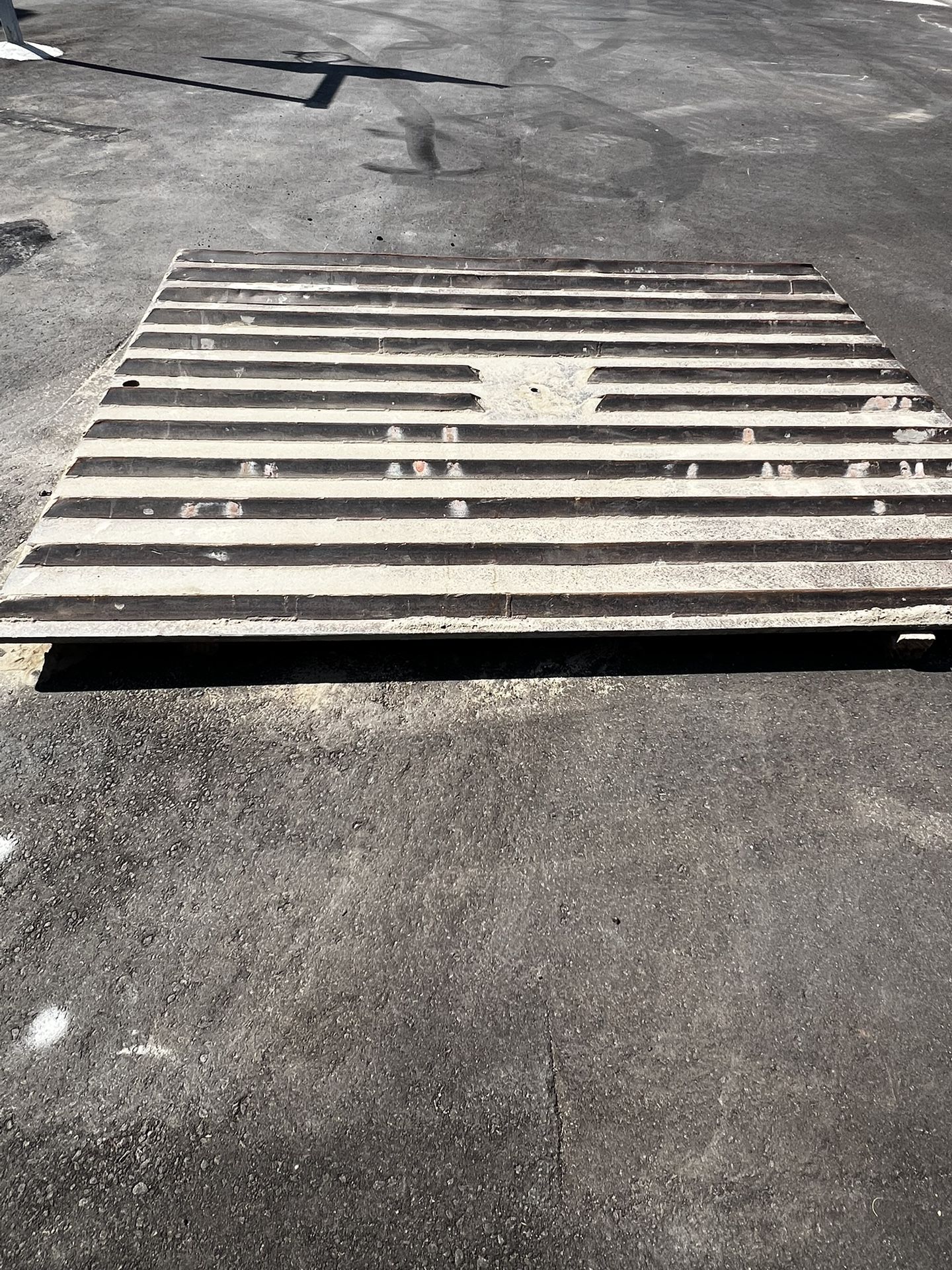 Construction Rumble Plate