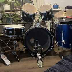 Full Drum Kit