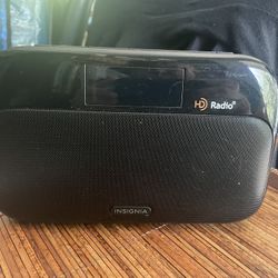 Insignia NS-HDRAD2 - (RevB ) HD radio Like new 