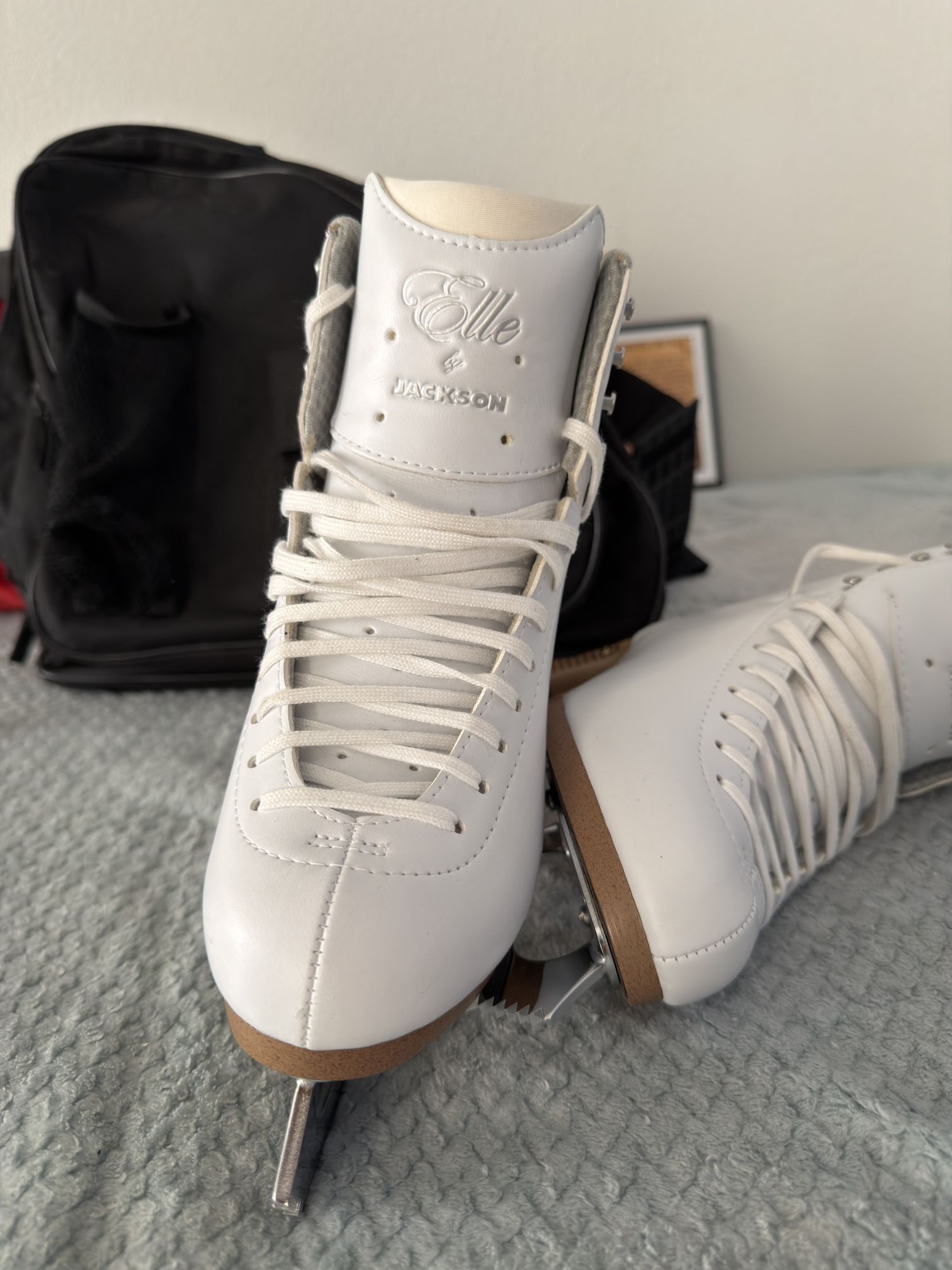 Jackson Elle Ice Skates