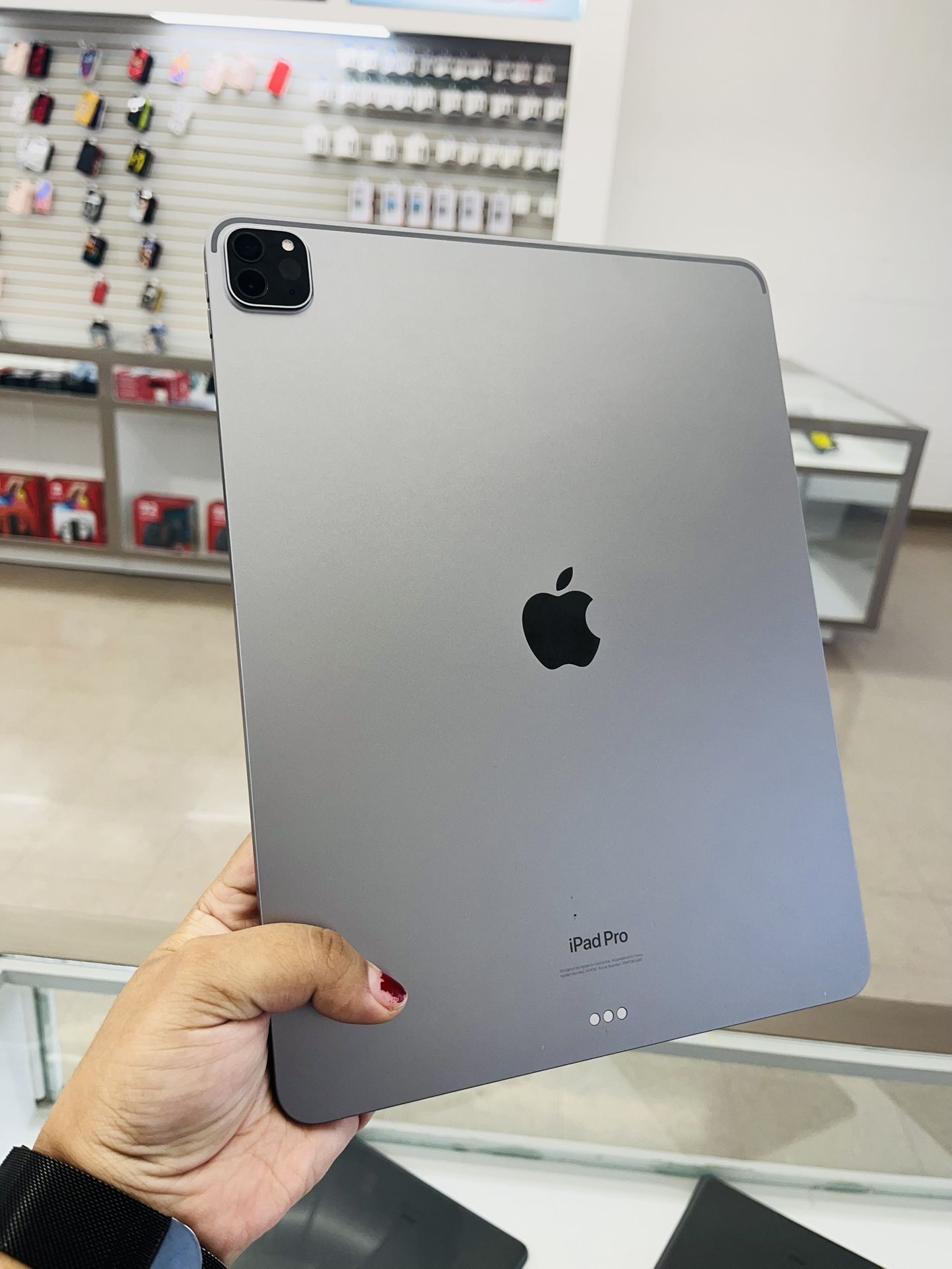 iPad Pro 6th Gen 12.9inch 128gb