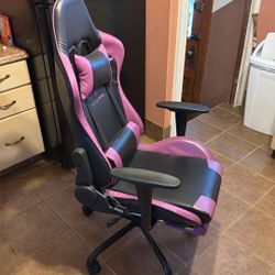  Gaming Chair