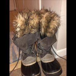 Women’s Sorrel Boots Size 8.5