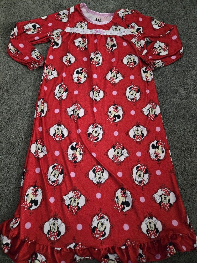 Minnie Mouse Nightgown Size 6