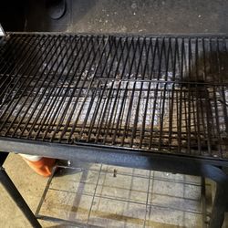 Carbon BBQ Grill / Asador De Carbon 