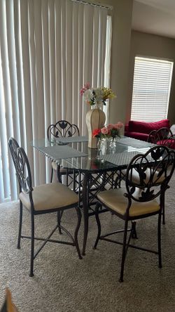 Dinning Room Set