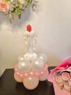Birthday balloon cake