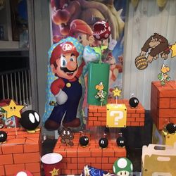 Super Mario Bros Party setup $50 JUST REDUCED MUST GO MOVING