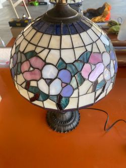 Stained glass lamp
