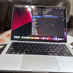 Looking to Trade Book Pro M1 Pro 16GB RAM 1TB SSD 14”