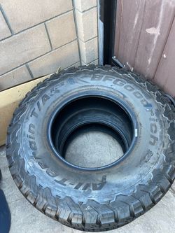 BF Goodrich 37” tires