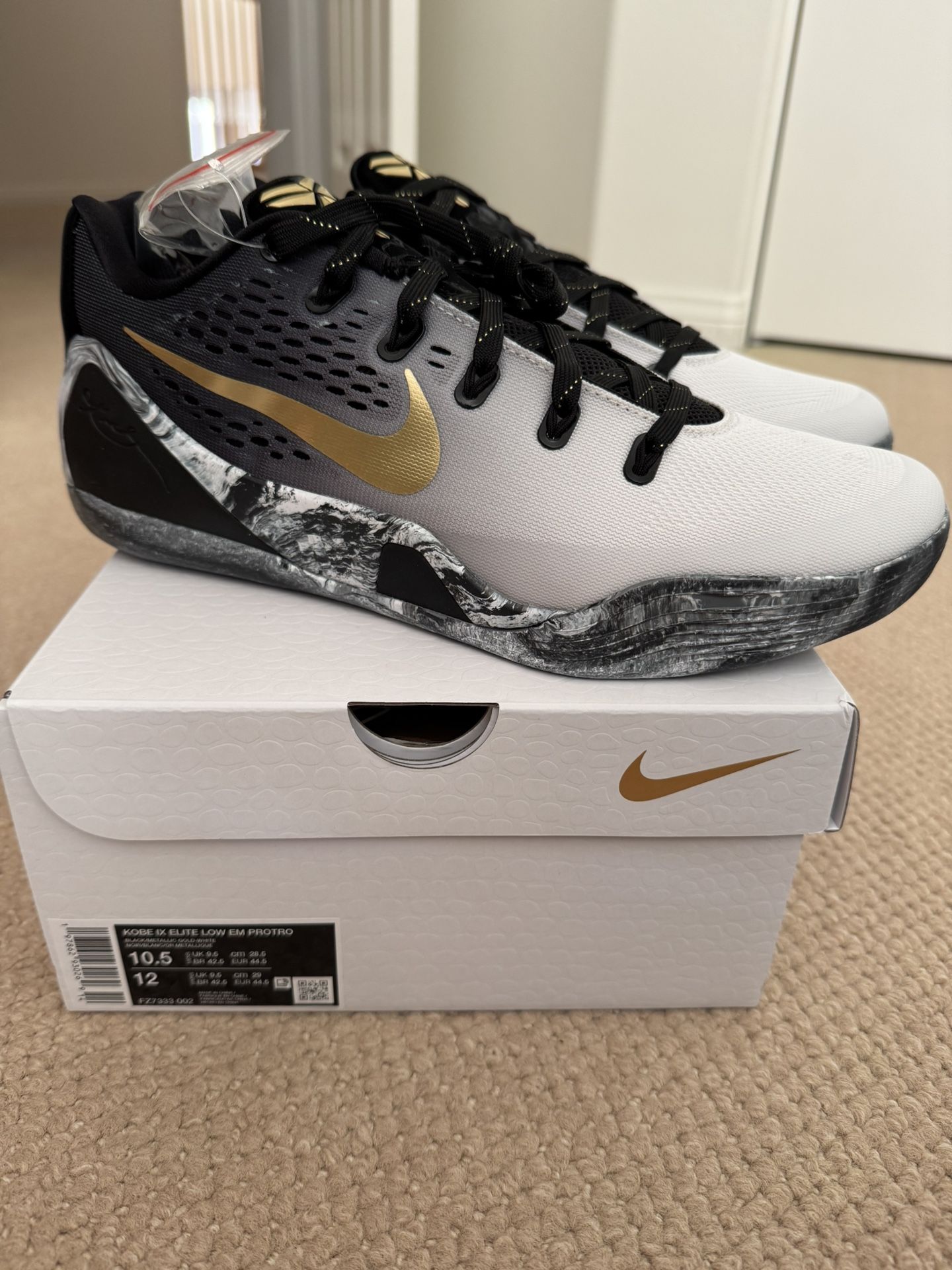 Nike Kobe IX 9 Mambacita Zoom Air Elite Low EM Protro Gigi Bryant Lakers Black Metallic Gold White 10.5 Grinch