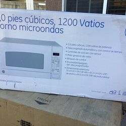 GE 2.0 Microwave Oven 