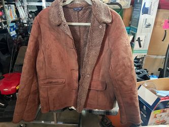 Jackets/Sweaters