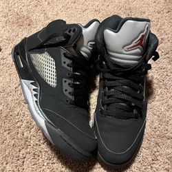 Jordan 5 Metallic (2016) Size 9.5