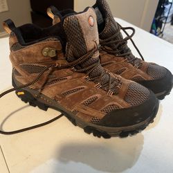 Hiking Boots Merrell Size 10