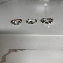 Pandora rings, en great condition rarely used, $45 each & 925 Italy sterling silver necklace $12