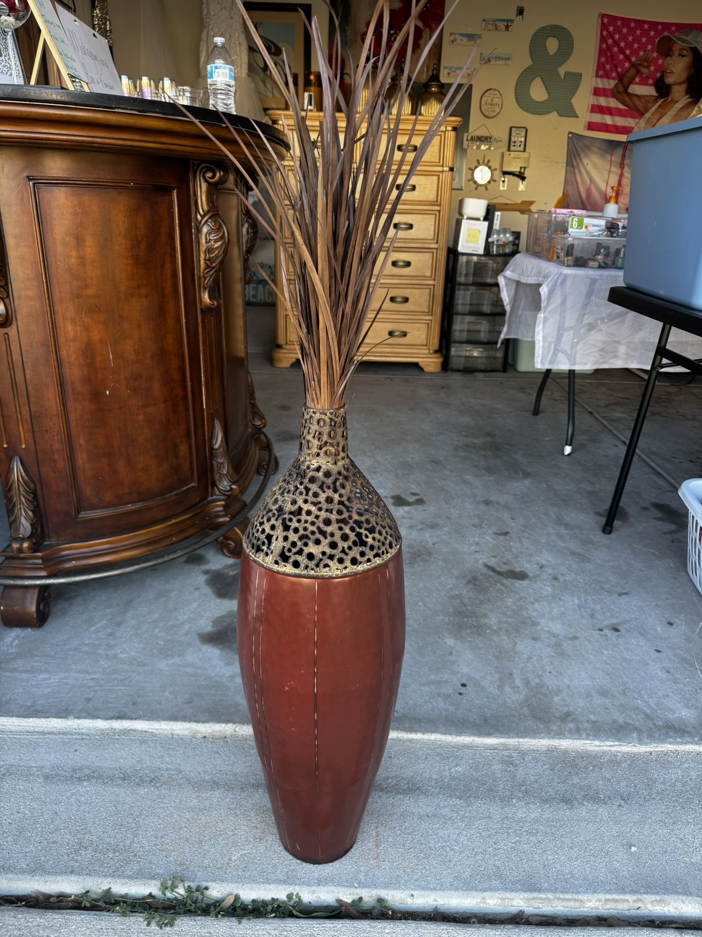 Vase With Sticks