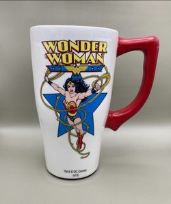 Wonder Woman DC Comics 18oz Mug