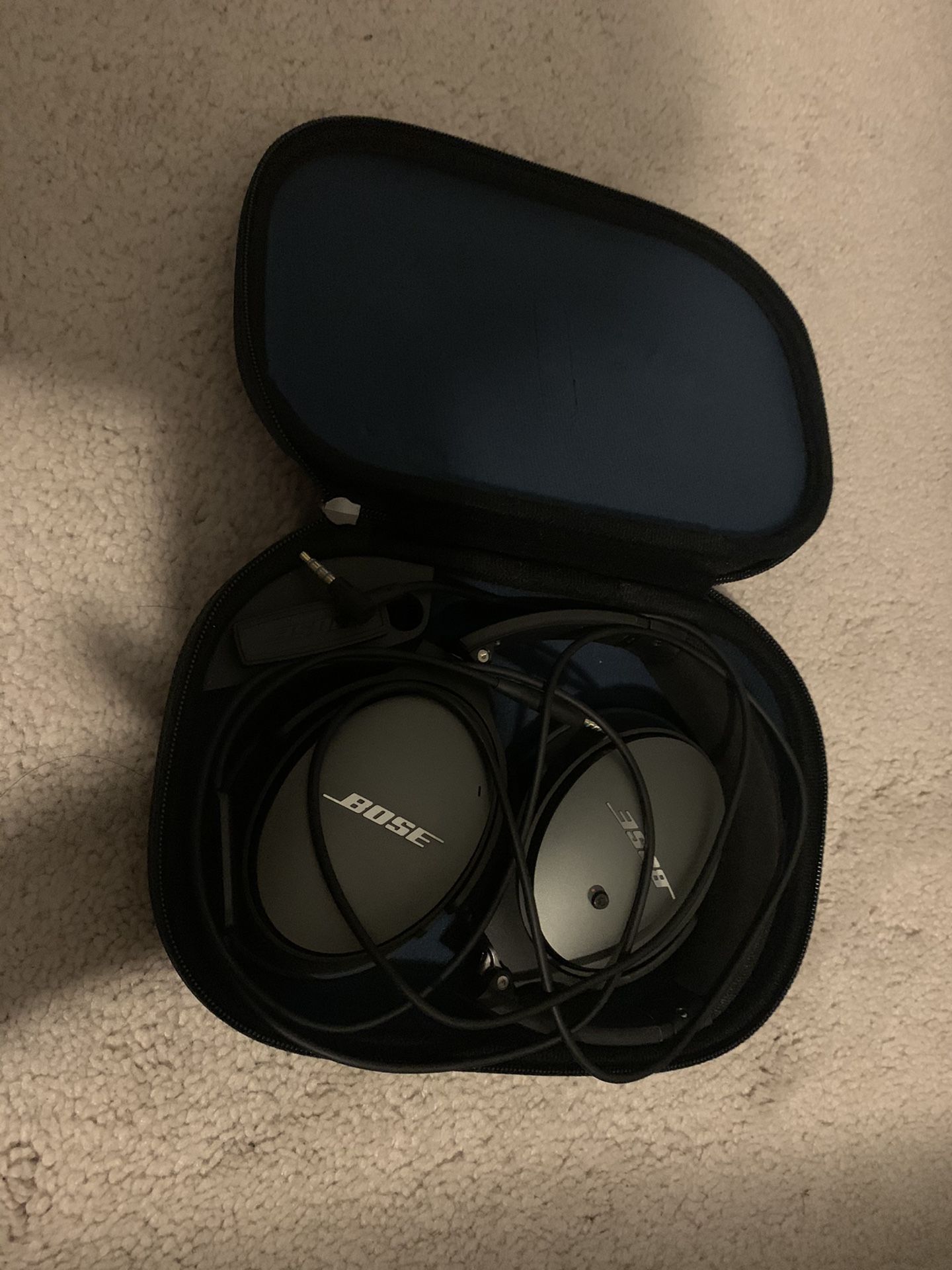 Bose QC 25 Noise Canceling Head Phones