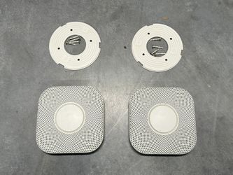 Google Nest Protect (2nd Gen) – Smoke & CO Detectors (Set of 2) – Excellent Condition