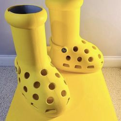 MSCHF x Crocs Big Red Boot (Yellow) Size 10