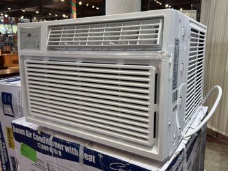 NEW! COMFORT AIRE Air Conditioner w/ Heat, 450-550sq. Ft. Model # REG-123M