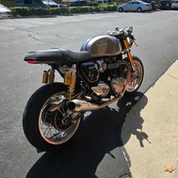 2019 Triumph Thruxton R