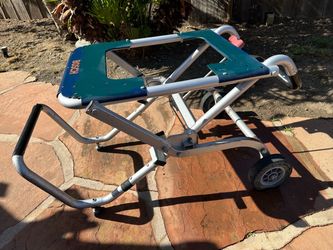Bosch Folding Gravity Table Saw Stand with Wheels