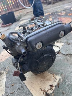 Kawasaki FD620D 20HP V-Twin Engine (John Deere / Mule)