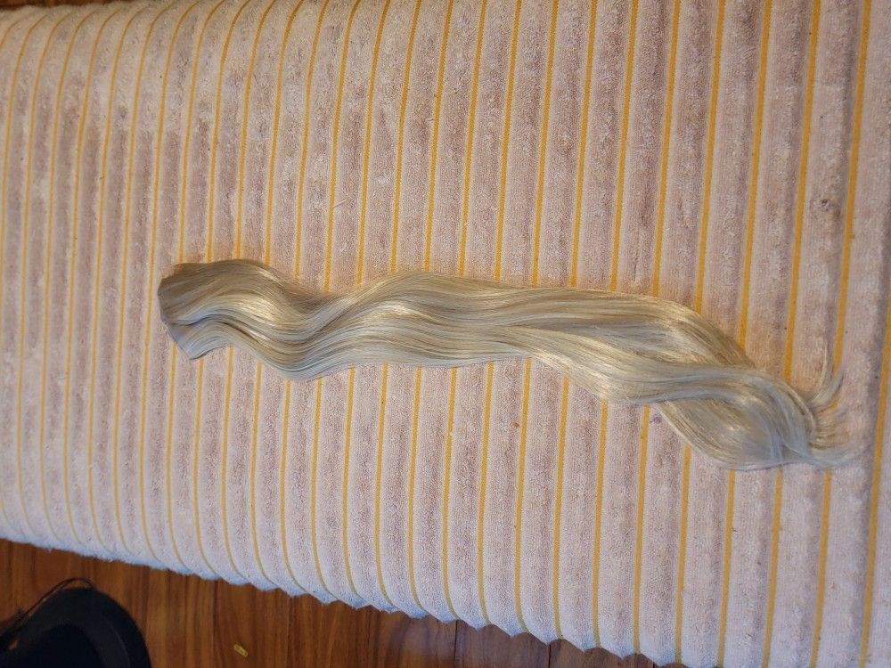 Blonde Mixed Straight Clip In Extension