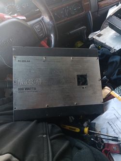$100 RCA 800WATTS 4CHANNEL HIGH PERFORMANCE  $100