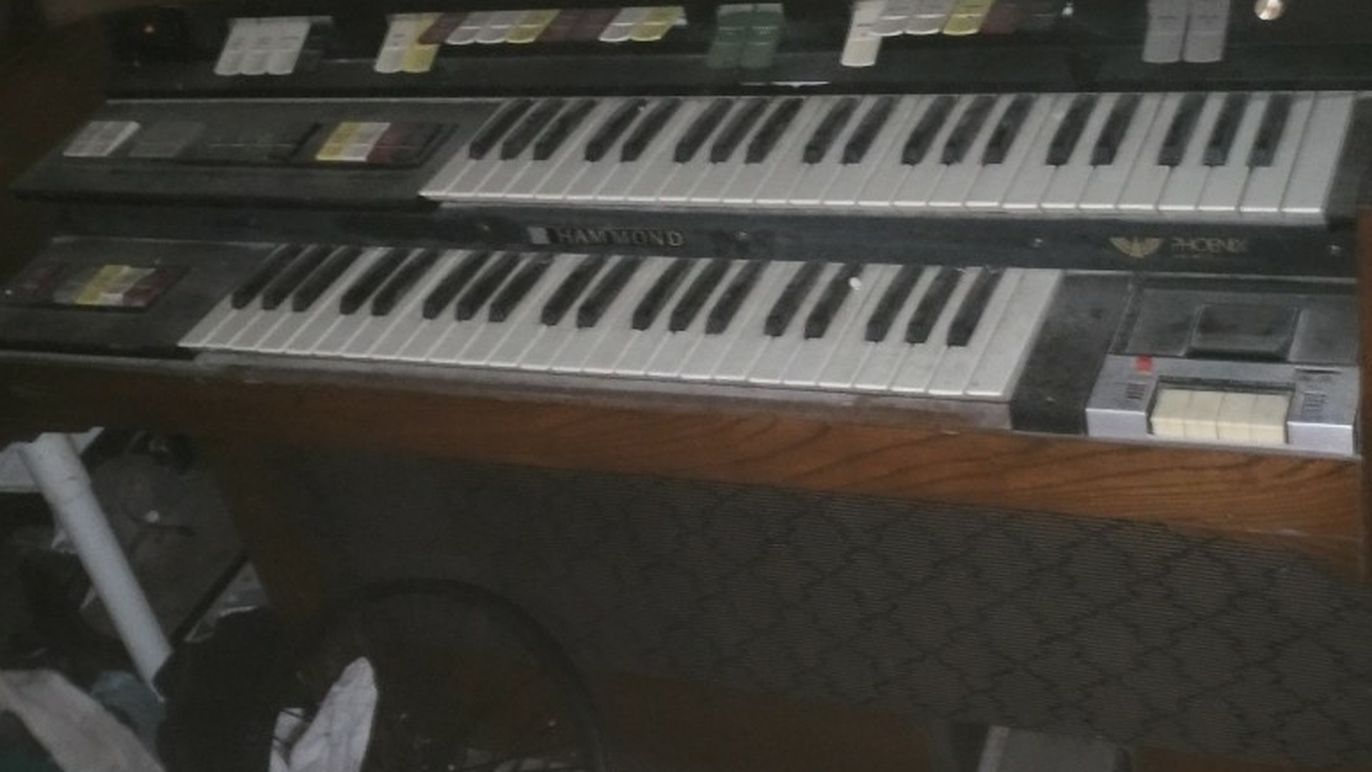 Vintage Organ