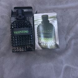 Valentino Green Stravaganza