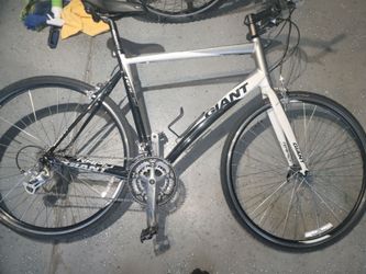 Giant Rapid 2 Hybrid Bike