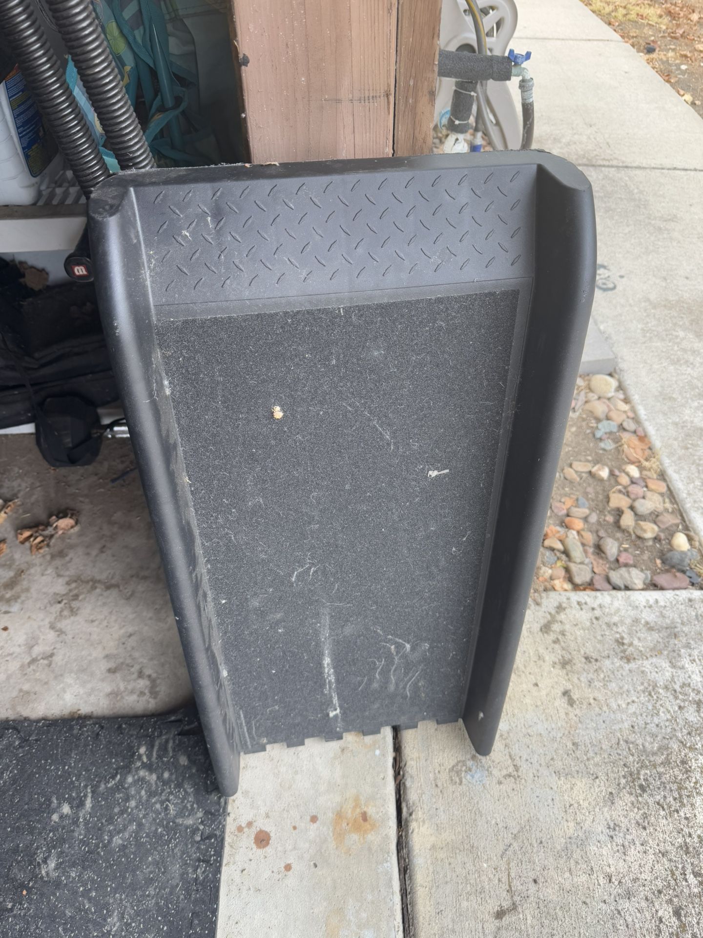 Dog Ramp 65$ Obo