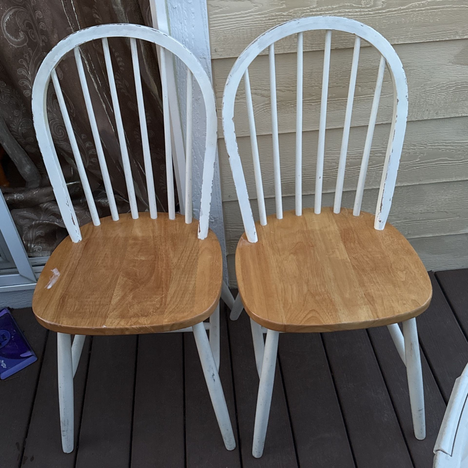 2 Chairs 