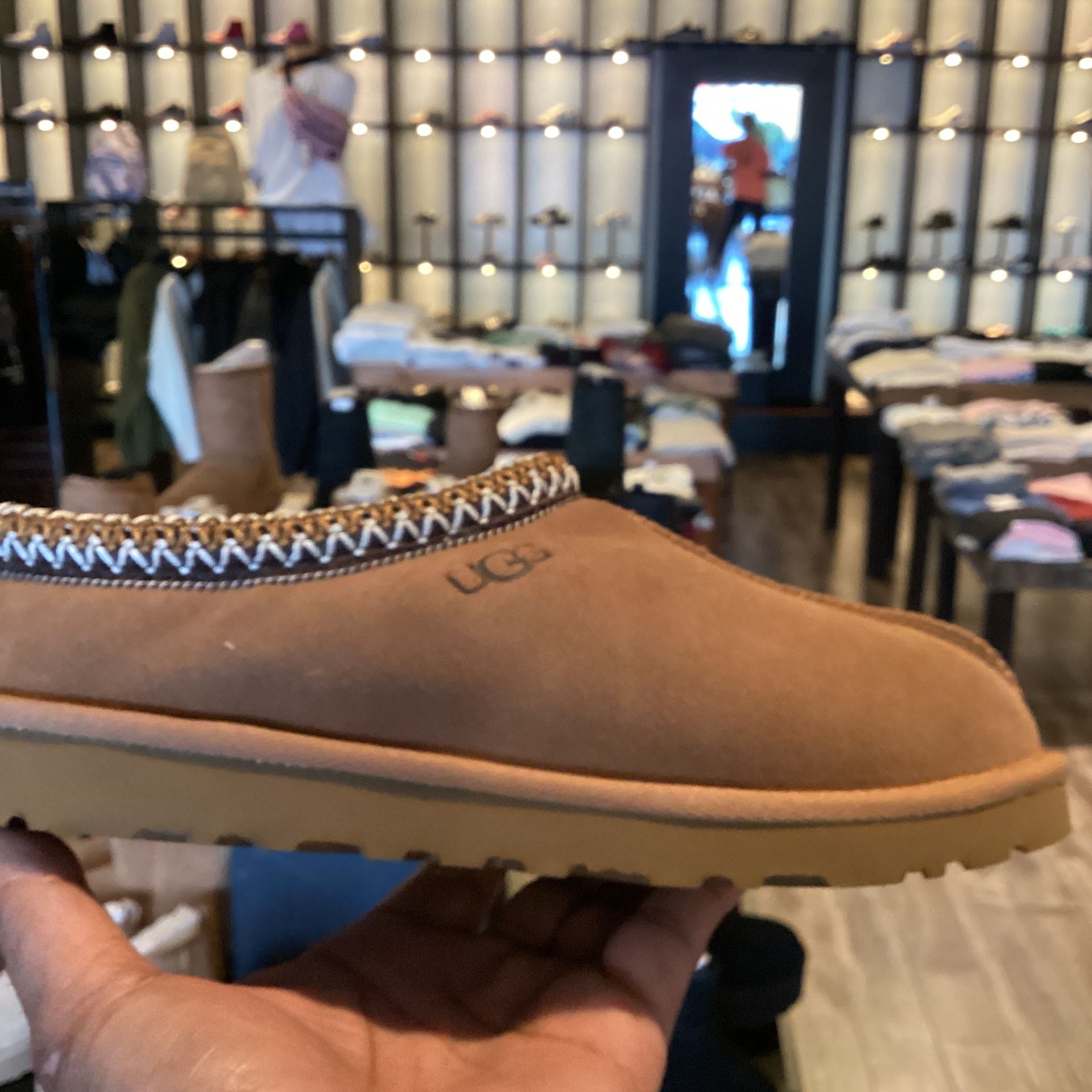 Uggs Tasman Big Kid 4-6. Women. 5-7 And Men 8-13: